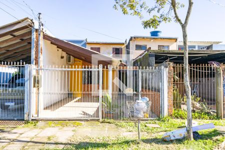 Fachada de casa à venda com 3 quartos, 100m² em Hípica, Porto Alegre