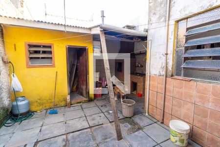 Quintal de casa à venda com 3 quartos, 100m² em Hípica, Porto Alegre