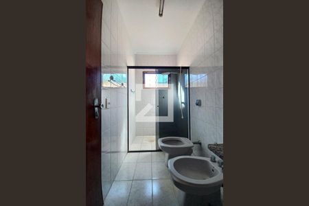 Banheiro da Suíte 3 de casa à venda com 5 quartos, 250m² em Jardim Campos Eliseos, Campinas