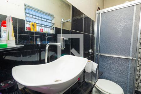 Casa 1 - Banheiro de casa à venda com 5 quartos, 235m² em Vila Ré, São Paulo