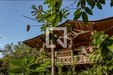 Fachada de casa para alugar com 1 quarto, 73m² em Lagoa da Conceição, Florianópolis