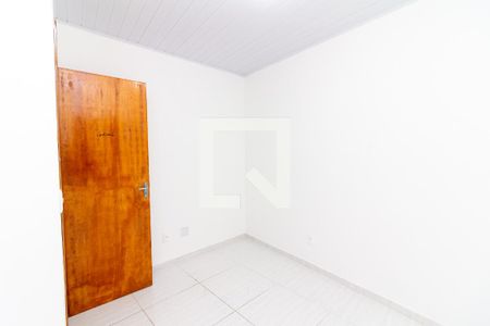 Quarto 1 de casa para alugar com 2 quartos, 52m² em Vila Valqueire, Rio de Janeiro