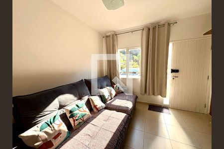 Sala de casa de condomínio à venda com 2 quartos, 74m² em Vila Maringa, Jundiaí