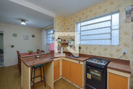 Cozinha de casa à venda com 3 quartos, 141m² em Jardim Itapeva, São Paulo