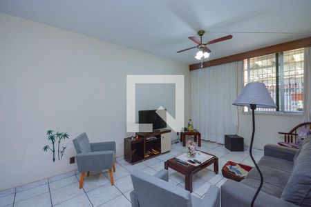 Sala de casa à venda com 4 quartos, 196m² em Jardim Itapeva, São Paulo