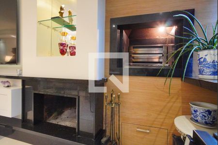 Sala - Lareira e Churrasqueira de apartamento à venda com 3 quartos, 122m² em Auxiliadora, Porto Alegre