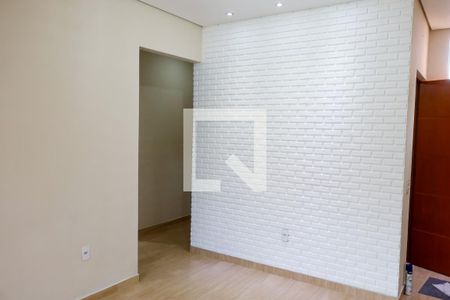 Sala de casa à venda com 3 quartos, 180m² em Santa Maria, Osasco