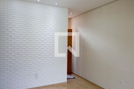 Sala de casa à venda com 3 quartos, 180m² em Santa Maria, Osasco