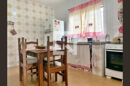 Foto 05 de casa à venda com 3 quartos, 115m² em Jardim do Lago, Campinas