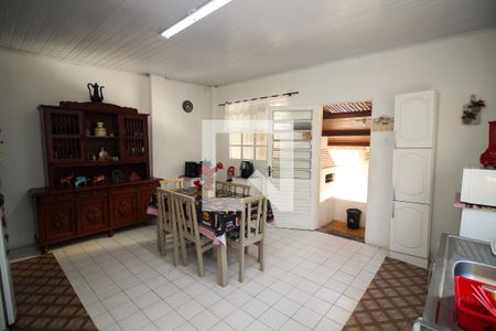 Cozinha de casa à venda com 3 quartos, 120m² em Glória, Porto Alegre