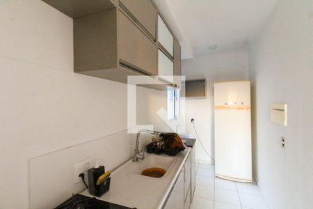 Cozinha de apartamento à venda com 2 quartos, 52m² em Olaria, Canoas