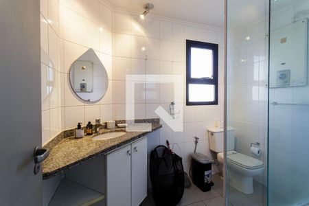 Banheiro de apartamento para alugar com 1 quarto, 45m² em Vila Olímpia, São Paulo