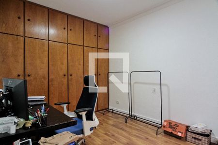 Quarto 2 de casa à venda com 4 quartos, 290m² em Vila Mangalot, São Paulo