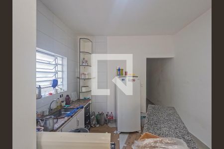 Cozinha de casa de condomínio para alugar com 2 quartos, 64m² em Vila Pereira Cerca, São Paulo