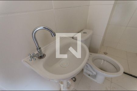 Banheiro de apartamento à venda com 2 quartos, 34m² em Jardim Pereira Leite, São Paulo