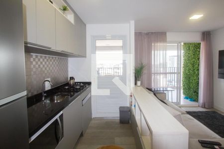 Cozinha de apartamento para alugar com 1 quarto, 63m² em Vila Cruzeiro, São Paulo