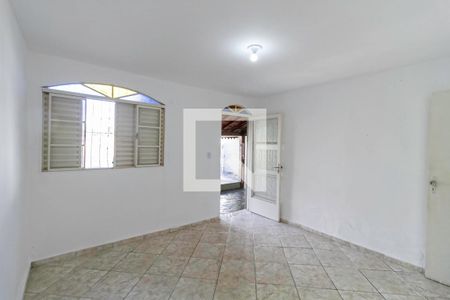 Sala de casa à venda com 3 quartos, 155m² em Serrano, Belo Horizonte