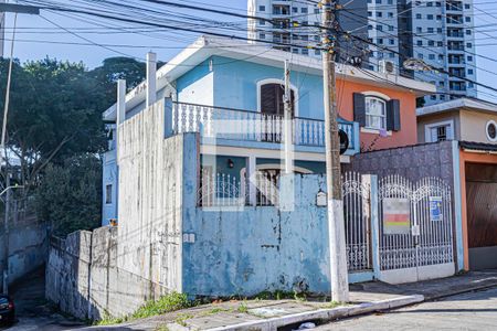 Fachada de casa à venda com 3 quartos, 163m² em Vila Albertina, São Paulo