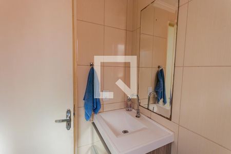Banheiro de apartamento à venda com 2 quartos, 49m² em Parque das Nações, Santo André