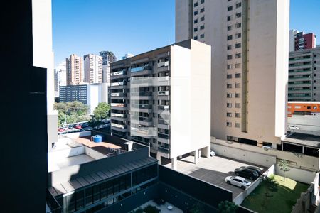 Varanda Vista de kitnet/studio para alugar com 0 quarto, 24m² em Bela Vista, São Paulo