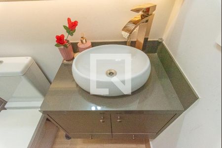 Banheiro da Suíte 2 de apartamento à venda com 2 quartos, 75m² em Parque Industrial, Campinas