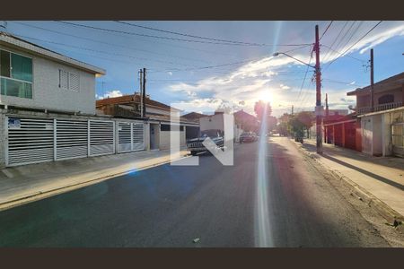 Vista da Rua de casa para alugar com 3 quartos, 100m² em Estuário, Santos