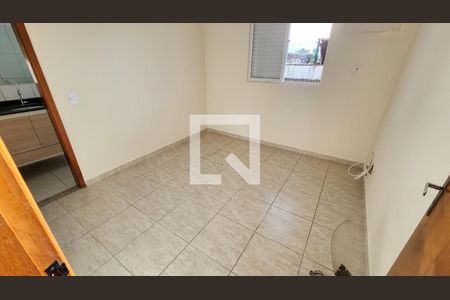Suíte de casa para alugar com 3 quartos, 100m² em Estuário, Santos