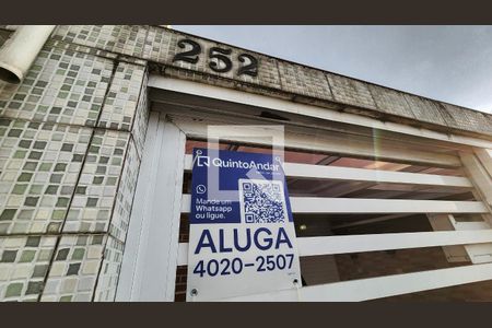 Placa de casa para alugar com 3 quartos, 100m² em Estuário, Santos