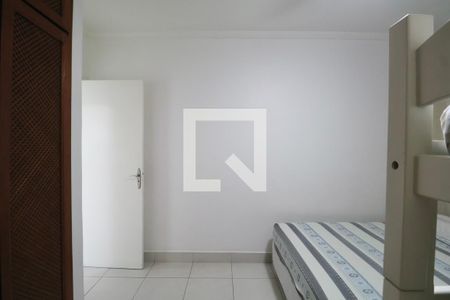 Quarto 1 de apartamento para alugar com 2 quartos, 90m² em Vila Alzira, Guarujá
