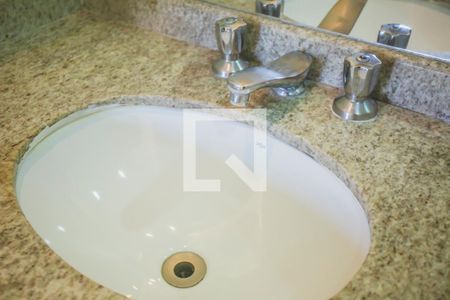 Banheiro de kitnet/studio à venda com 1 quarto, 27m² em Vila Clementino, São Paulo