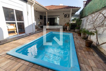 Piscina de casa à venda com 3 quartos, 324m² em Perdizes, São Paulo