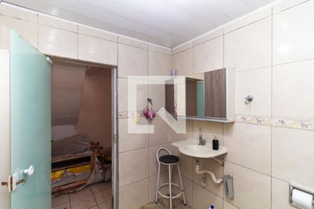 Casa 2 Banheiro 2 de casa à venda com 5 quartos, 200m² em Vila Nova Pauliceia, São Paulo