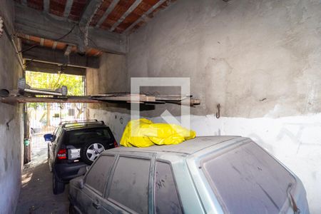 Garagem de casa à venda com 5 quartos, 200m² em Vila Nova Pauliceia, São Paulo