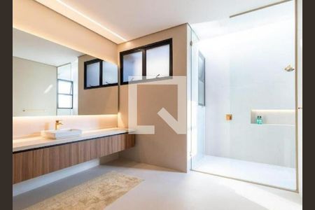 Foto 03 de casa à venda com 5 quartos, 1200m² em Santo Amaro, São Paulo