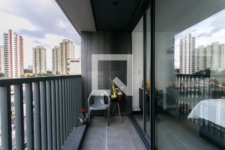 Varanda de kitnet/studio à venda com 1 quarto, 32m² em Vila Gomes Cardim, São Paulo