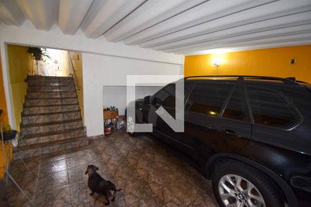 Garagem de casa à venda com 2 quartos, 104m² em Vila Santa Isabel, São Paulo