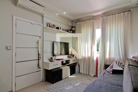 Sala de casa à venda com 3 quartos, 157m² em Parque Sao Domingos, São Paulo