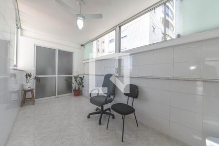 Sala Multifuncional de casa à venda com 3 quartos, 190m² em Vila Gumercindo, São Paulo