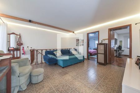 Sala de casa à venda com 3 quartos, 190m² em Vila Gumercindo, São Paulo