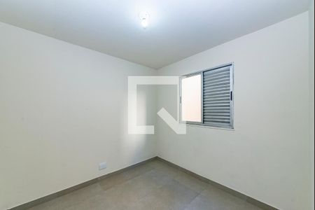Quarto 1 de apartamento para alugar com 2 quartos, 58m² em Estoril, Belo Horizonte