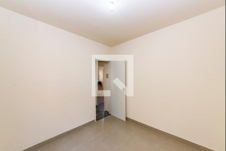 Quarto 1 de apartamento para alugar com 2 quartos, 58m² em Estoril, Belo Horizonte