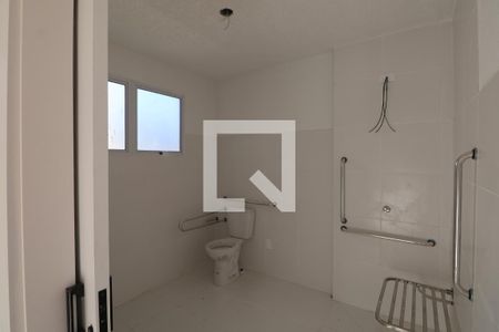 Banheiro de apartamento à venda com 1 quarto, 42m² em Mato Grande, Canoas