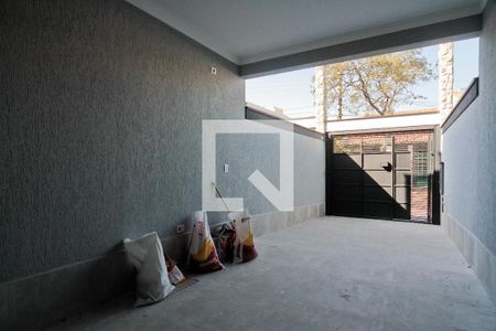 Área externa de casa à venda com 3 quartos, 145m² em Parque Maria Domitila, São Paulo