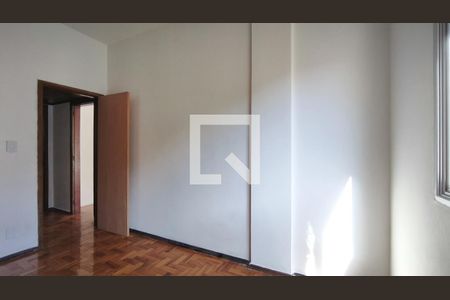 Quarto 1 de apartamento para alugar com 2 quartos, 71m² em Tijuca, Rio de Janeiro