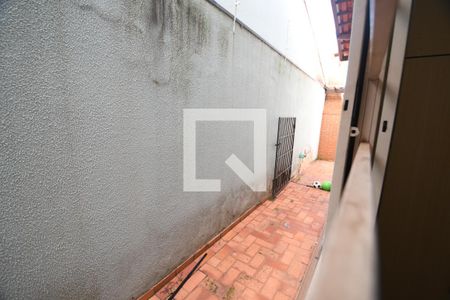 Quarto 2 - Vista de casa à venda com 4 quartos, 234m² em Parque das Universidades, Campinas