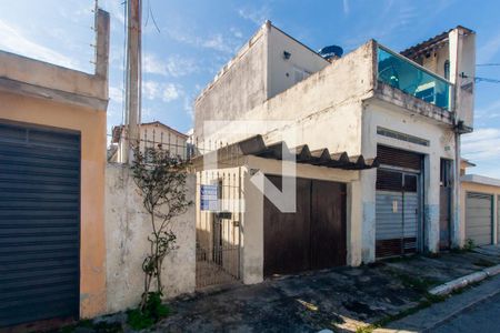 Fachada de casa à venda com 4 quartos, 140m² em Vila Bela, São Paulo