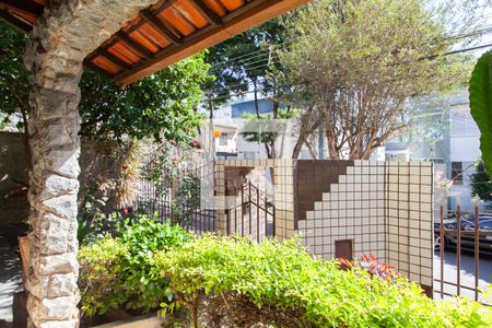 Jardim de casa à venda com 5 quartos, 360m² em Santa Rosa, Belo Horizonte