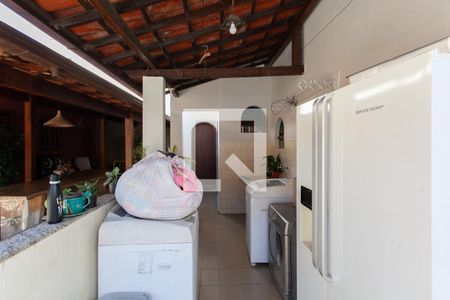 Área de Serviço de casa à venda com 5 quartos, 360m² em Santa Rosa, Belo Horizonte