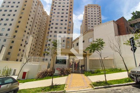 Fachada do Prédio de apartamento para alugar com 2 quartos, 33m² em Fazenda Aricanduva, São Paulo