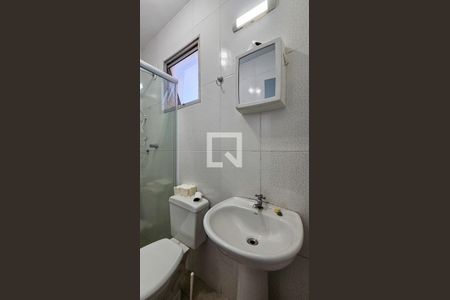 Banheiro de apartamento à venda com 2 quartos, 60m² em Cidade Ademar, São Paulo